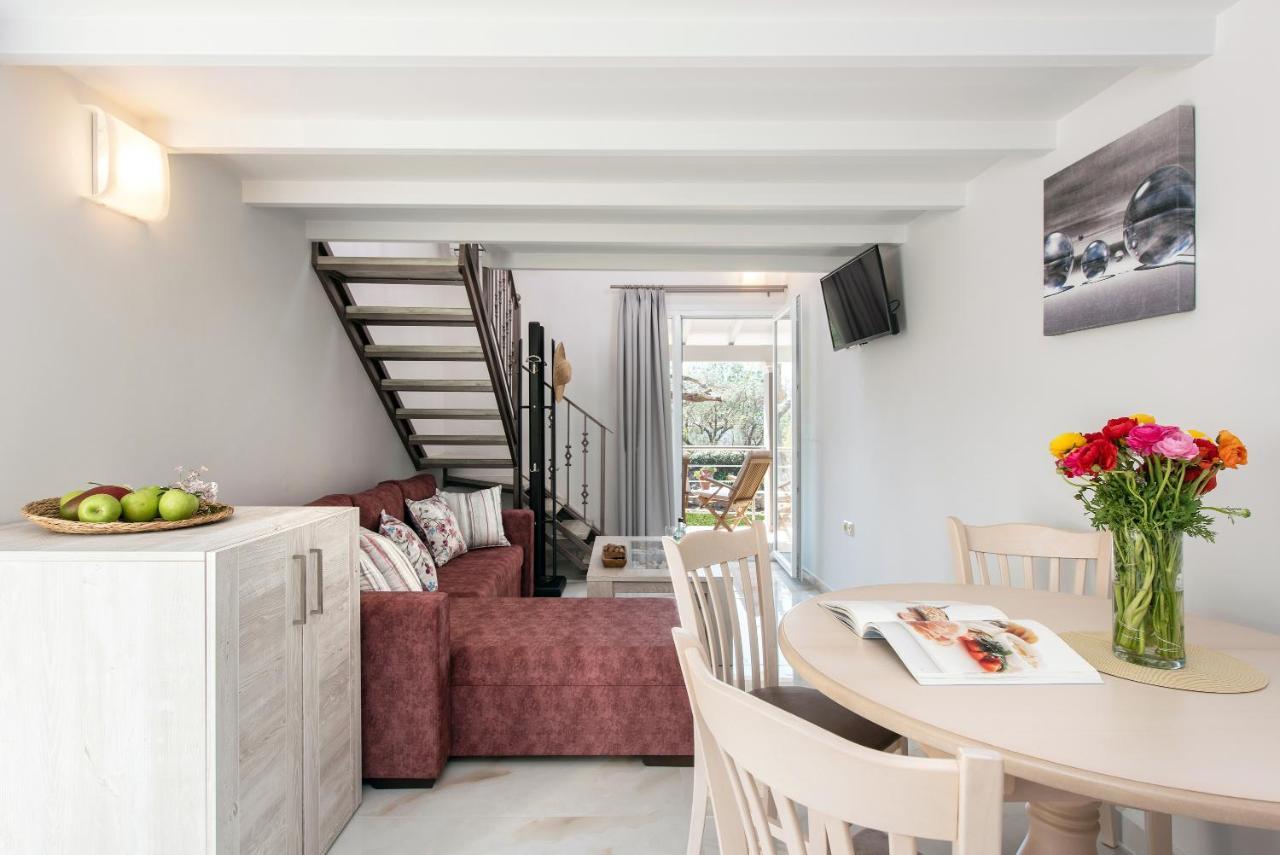 Ad Homes Agios Gordios  Extérieur photo